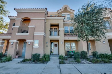 121 N California St #10