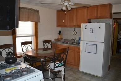 185 Fells Ave, Medford, MA 02155 - photo 7