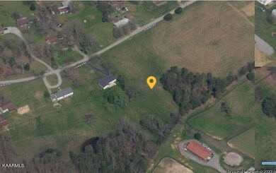 12724 Lovelace Rd, Knoxville, TN 37932 - photo 2