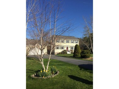 10 Pondview Dr, Pelham, NH 03076 - photo 2