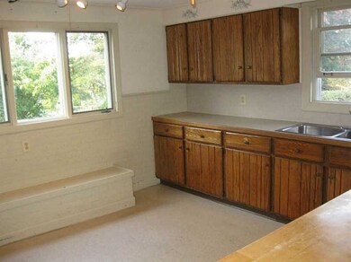 205 Hilton St, Tiverton, RI 02878 - photo 6
