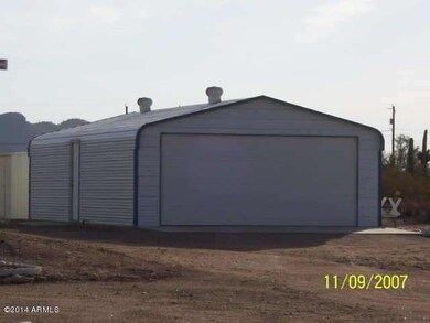 2873 s corte empty 2 car garage