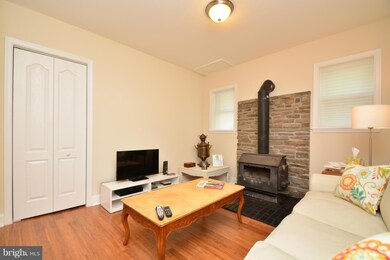 901 N Woodward Dr, Essex, MD 21221 - photo 5