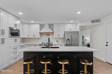 11-Kitchen
