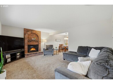 105 W Pinehurst Ct, Newberg, OR 97132 - photo 6