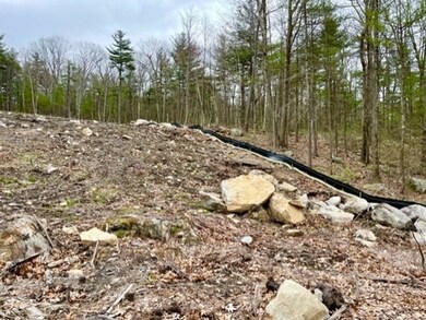 1214 Franklin Rd, Fitchburg, MA 01420 - photo 4