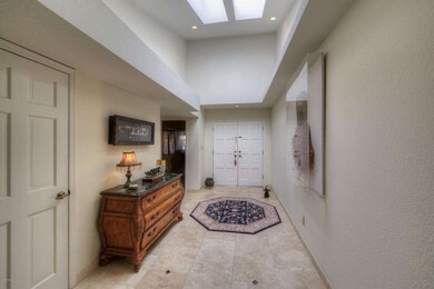 002_Foyer