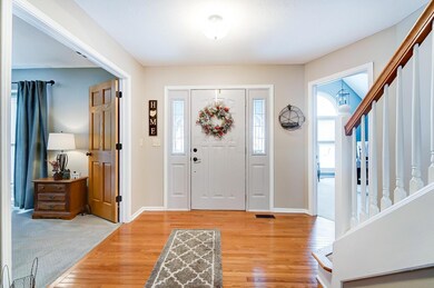 Front Entry / Foyer