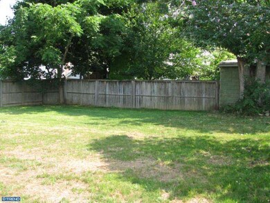 117 Ash Rd, Wallingford, PA 19086 - photo 3