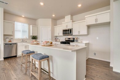005_Kitchen