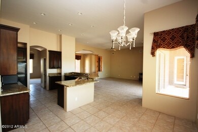 Eat- In Kitchen