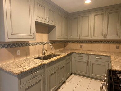 203 E Janisch Rd, Houston, TX 77022 - photo 5