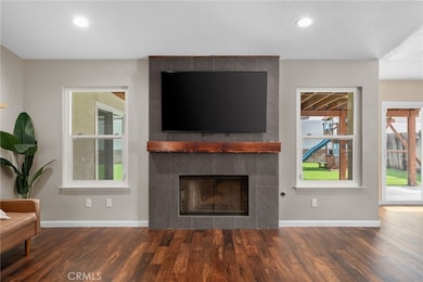 1316 Zirconia St, Hemet, CA 92543 - photo 7