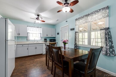 2312 Dellrose Dr, Hopewell, VA 23860 - photo 6