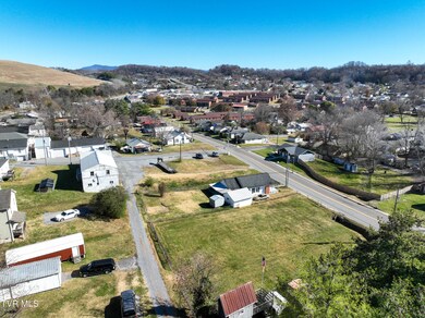 1009 E Main St, Johnson City, TN 37601 - photo 7