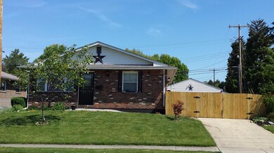 4596 Etna Rd, Columbus, OH 43213 - photo 3