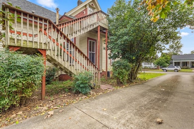 1017 College St, Columbus, MS 39701 - photo 4