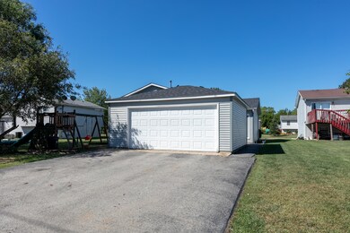 2407 Hebron Ave, Zion, IL 60099 - photo 3