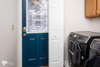 Laundry_DMD_3823-SMALL