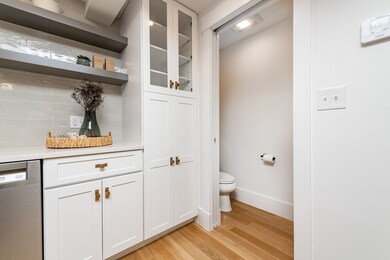 125 Bartlett St unit SF, Charlestown, MA 02129 - photo 5