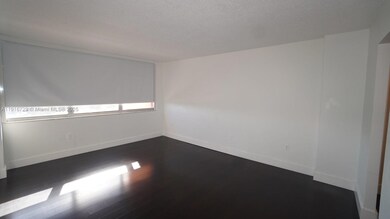 1351 NE Miami Gardens Dr unit 915E, Miami, FL 33179 - photo 7