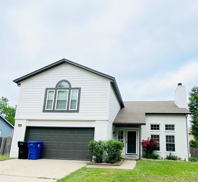 This home has wonderful curb appeal!