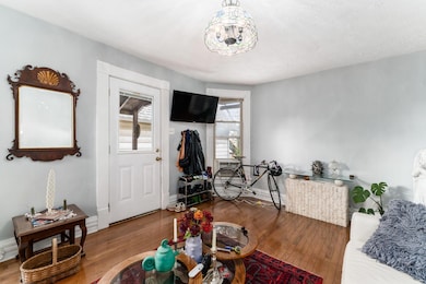 003__S - 69 E Duncan St - 007