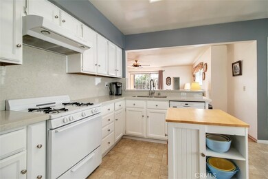 4818 Oliva Ave, Lakewood, CA 90712 - photo 7