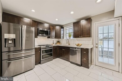 520 Brunswick St, Baltimore, MD 21223 - photo 7