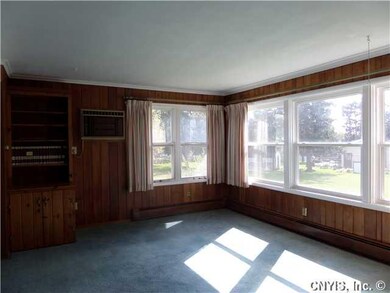 Family Room LARGE CORNER WINDOWS LET LOTS OF LIGHT