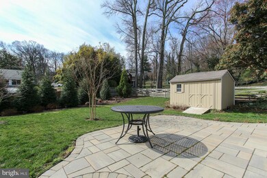 1505 Wake Forest Dr, Alexandria, VA 22307 - photo 4