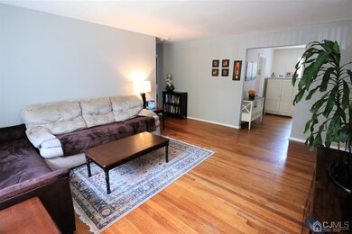 6 York Dr unit 3A, Edison, NJ 08817 - photo 2
