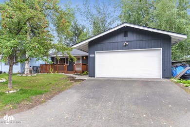 Exterior_8707-SMALL