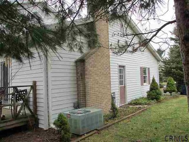 1237 Viewmont Dr, Schenectady, NY 12309 - photo 3