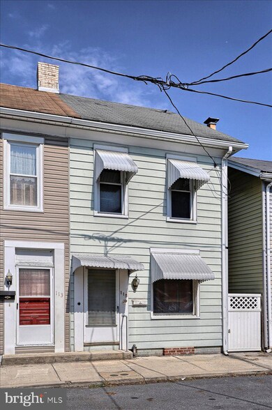 115 E Locust St, Mechanicsburg, PA 17055 - photo 3