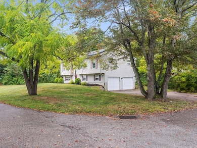 12 Ava St, Westerly, RI 02891 - photo 2