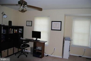 11185 Elwyn Ct, Fredericksburg, VA 22407 - photo 6