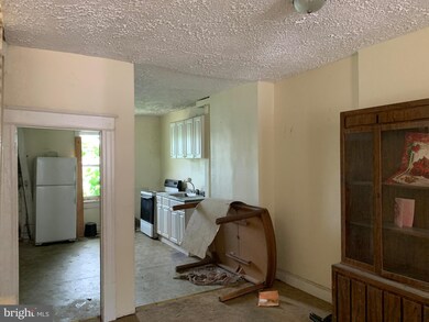 2718 W Fairmount Ave, Baltimore, MD 21223 - photo 5