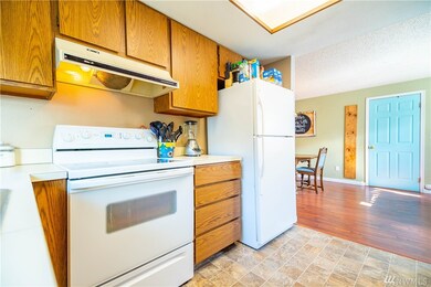 1300 Easthills Terrace, East Wenatchee, WA 98802 - photo 4