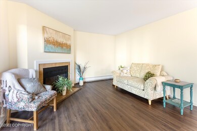 5624-E-40TH-D101-019-MLS