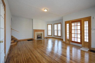 Living Room_6