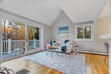 2 Clover Hill Rd unit HOUSE, Acton, MA 01720 - photo 6