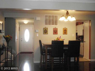 108 Hapsburg Ct, Parkville, MD 21234 - photo 2