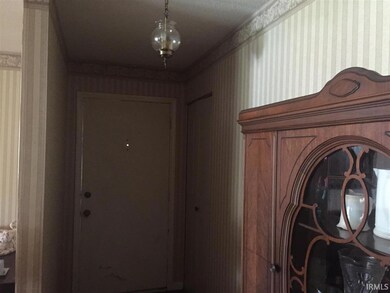 5924 Jeffrey Ln, Newburgh, IN 47630 - photo 7