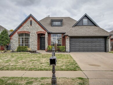 2704 W Kingsport St, Broken Arrow, OK 74011 - photo 3