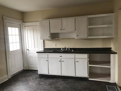 2757 Norwood Ave, Cincinnati, OH 45212 - photo 4