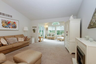1689 Linden Trail-105