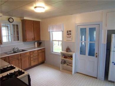 Kitchen. Here s a slightly different view of the k