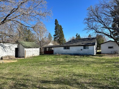 615 4th St W, Park Rapids, MN 56470 - photo 4