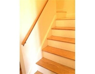 201 Thorndike St unit 2-06, Lowell, MA 01852 - photo 4